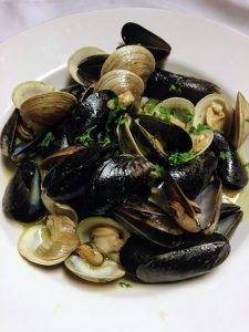 Zuppa di Mussels e Clams Fort Lauderdale Cafe Italia